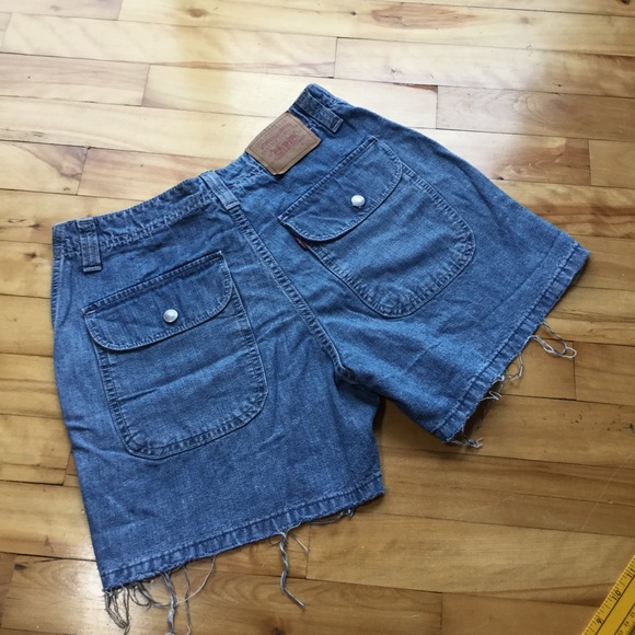 Vintage High Waist Levi Shorts - Picture 3 of 7